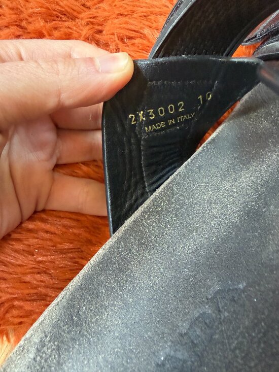Sandals_&_Flip_Flops